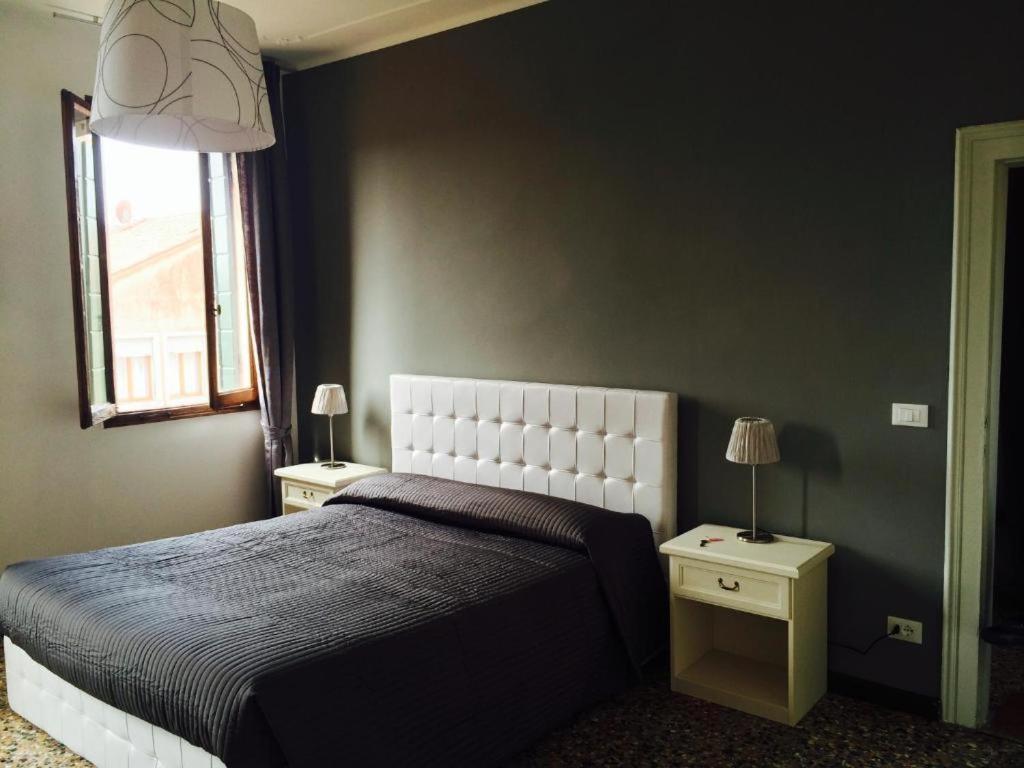 Guest House Loredana Kro *