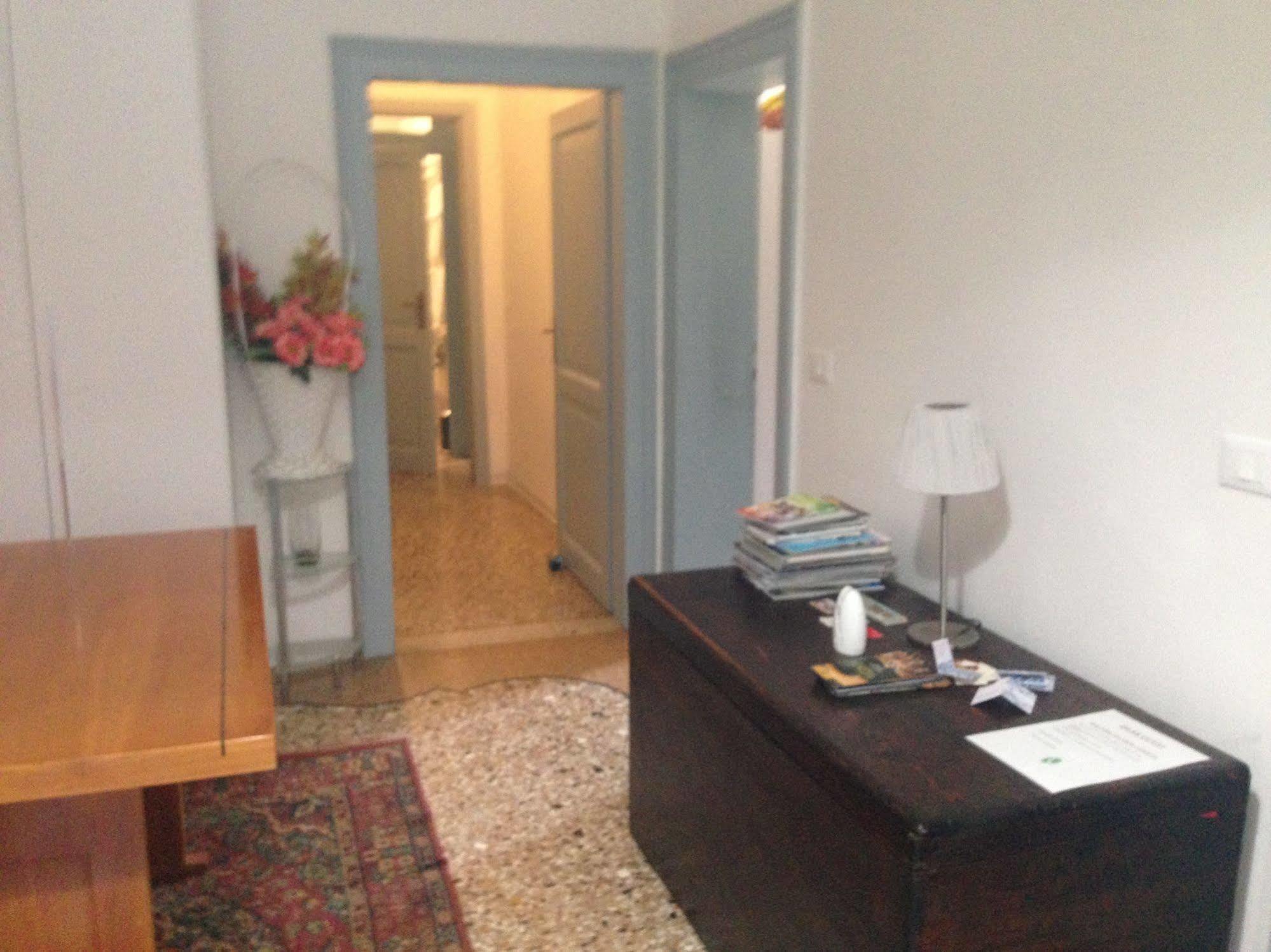Kro Guest House Loredana Venedig